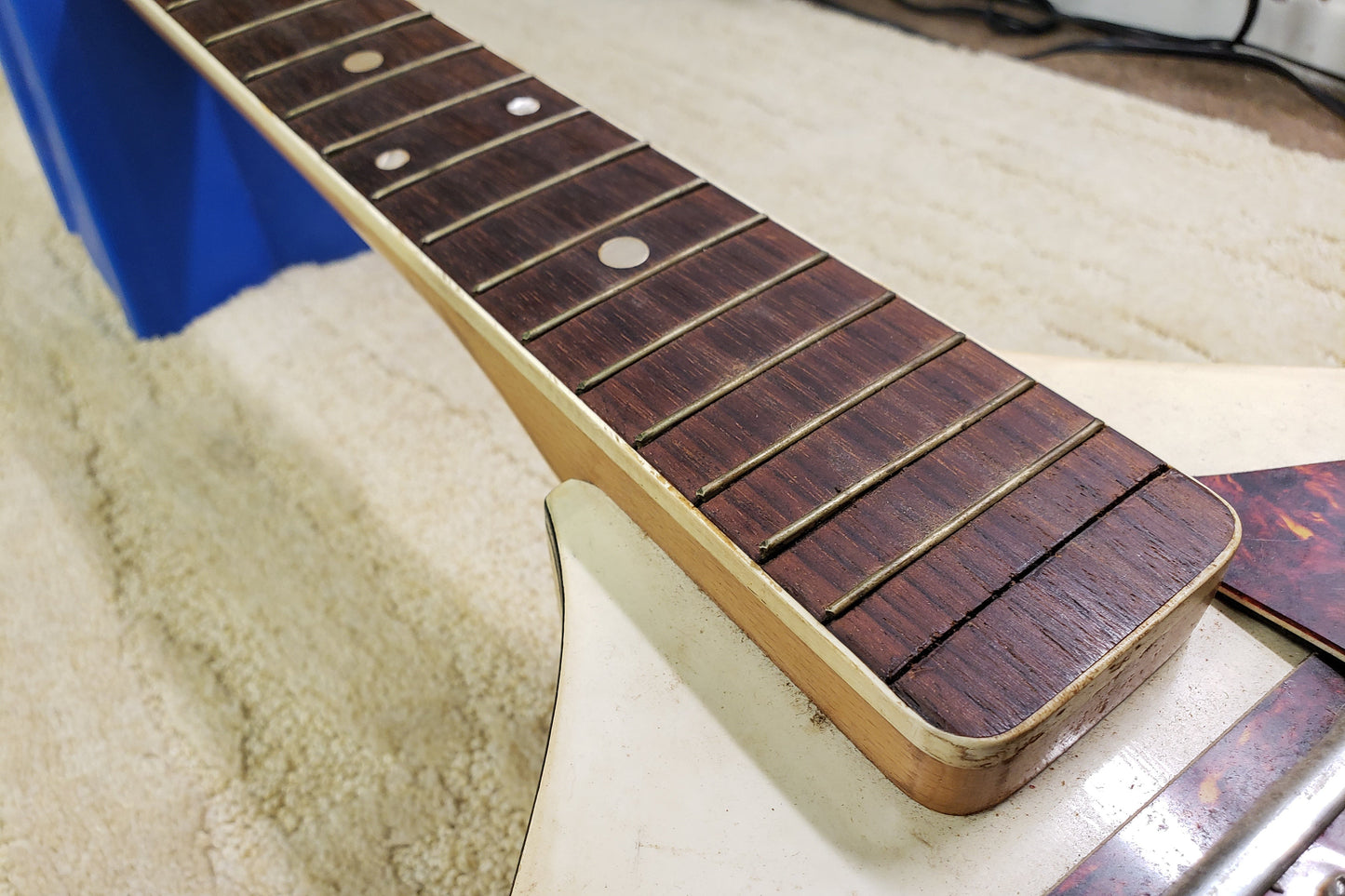 Re-fret